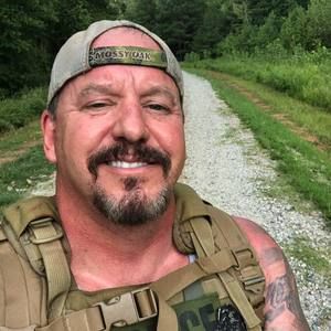 Meet your Posher, Scott